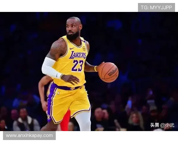 勒布朗成NBA史上最老三双