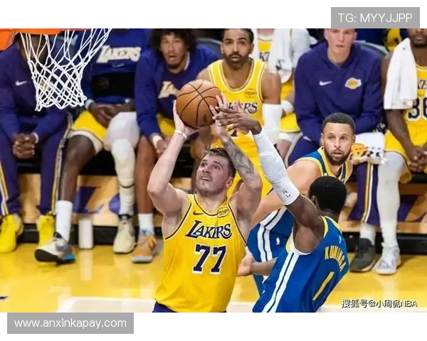 勇士两大将表现糟糕拖球队分 勇士两大将表现糟糕拖球队分